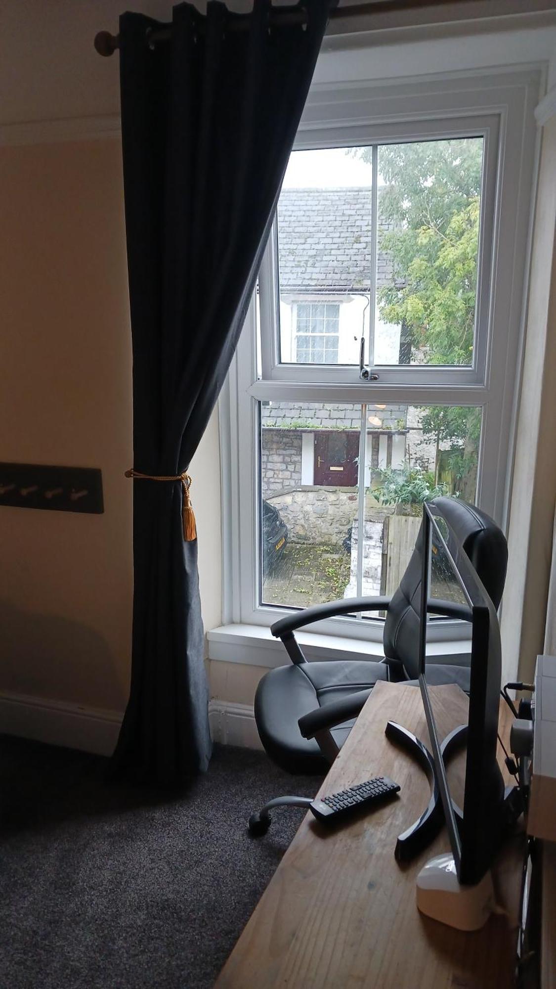 Mair'S Hotel Bridgend  Eksteriør billede