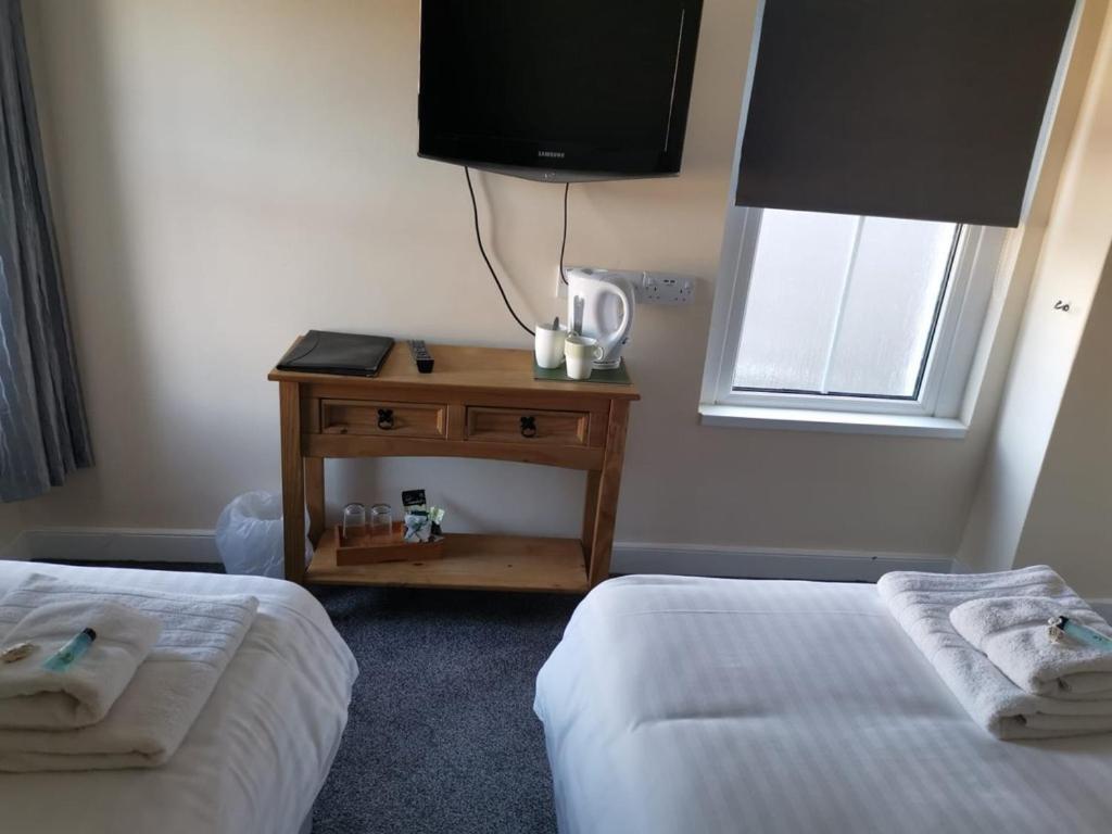 Mair'S Hotel Bridgend  Eksteriør billede