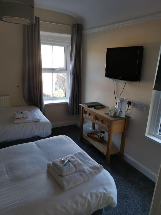Mair'S Hotel Bridgend  Eksteriør billede